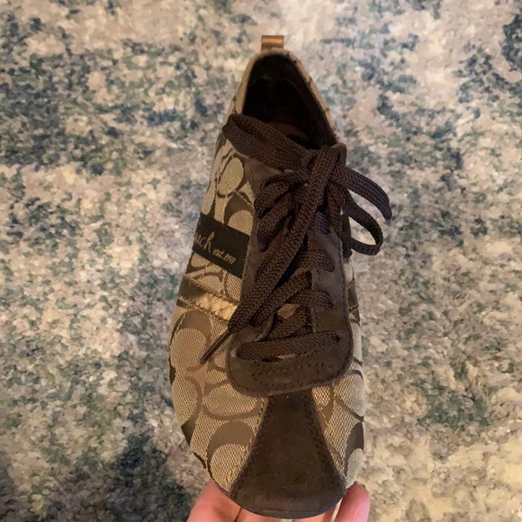 USED COACH shoes - Picture 5 of 11